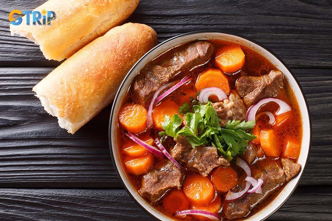Don’t forget to try some must-try dishes like bo kho (Vietnamese beef stew)