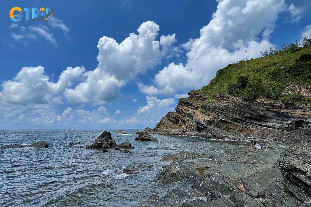 A view of Dragon Claw Rock Beach