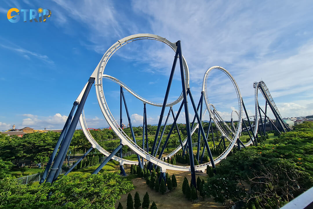 Try Dragon Park’s roller coaster for more exciting experience