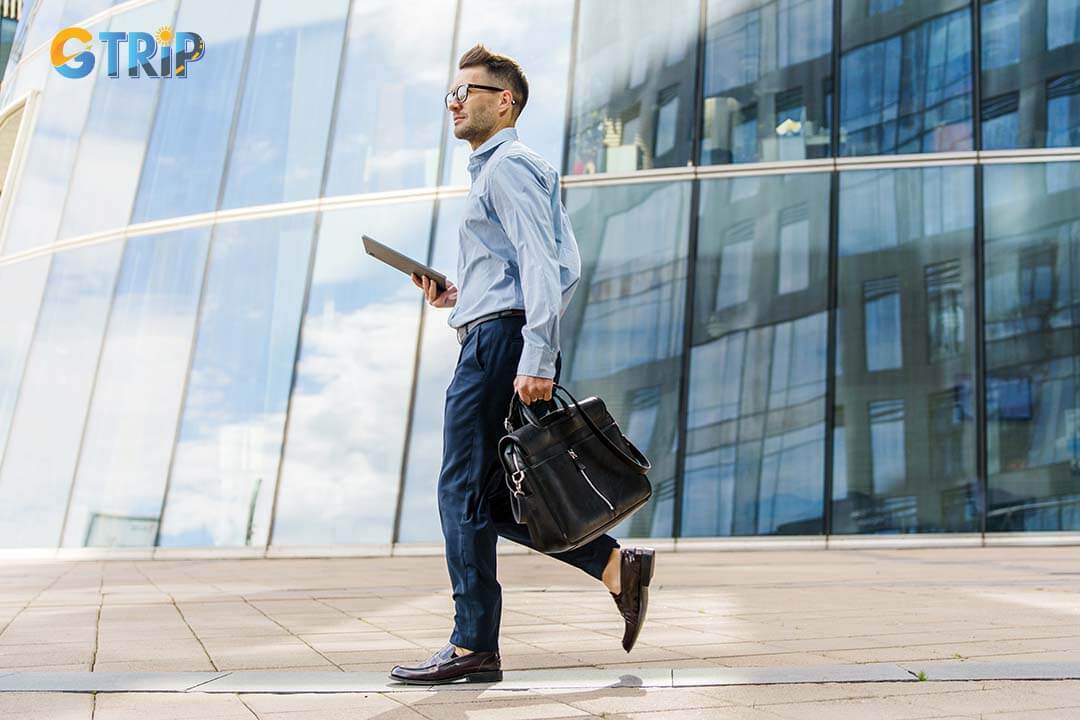 Ensure security and convenience with a TSA-approved lock, an RFID-blocking wallet, and a compact daypack for essentials