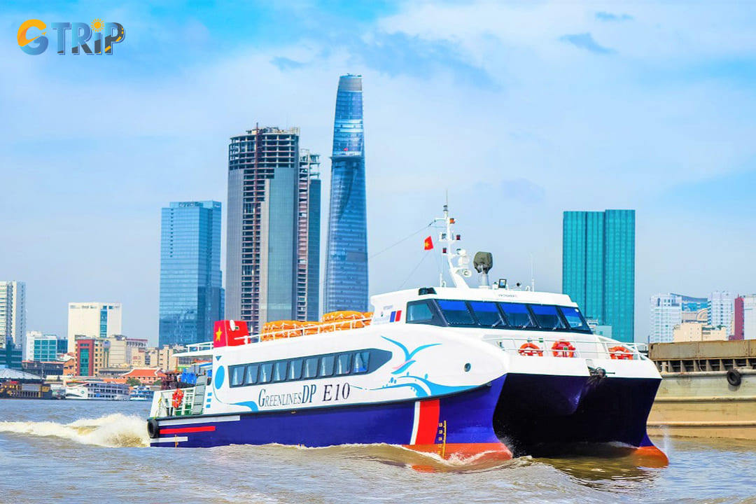 Ferry and speedboats are the fastest ways to go to Vung Tau from Ho Chi Minh City