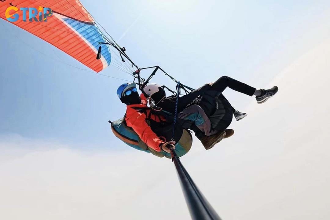 Flying with Central Vietnam Paragliding Travel provides peace of mind
