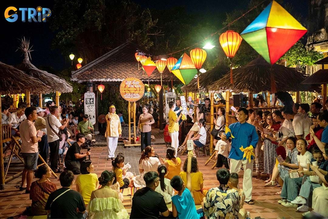 For a culture-lover, you can watch Bai Choi folk performances