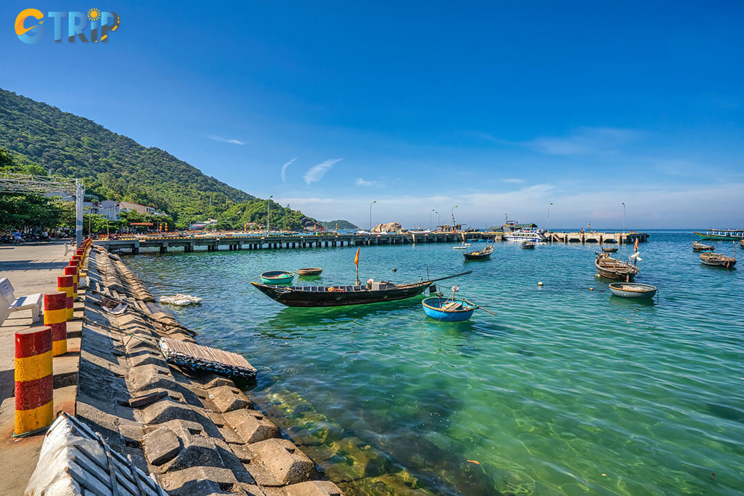 From Cua Dai Port, you can reach Cham Islands by a fast speedboat in about 20 minutes or a slower local ferry for a more budget-friendly option