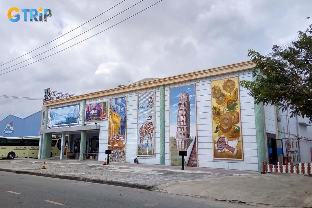 Getting to the museum is easily accessible from different places