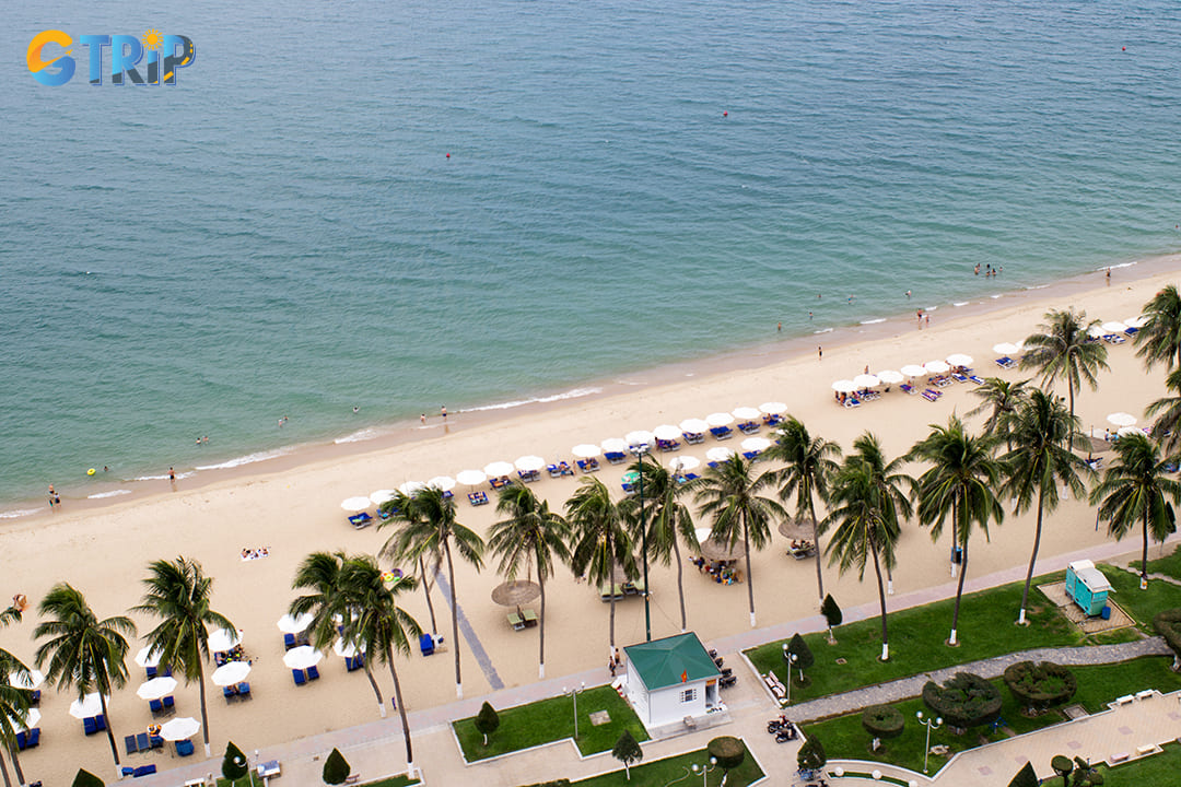 Going to Vung Tau from Ho Chi Minh City by motorbike is the most popular choice