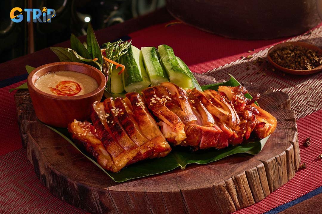 Grilled goat meat is one of the delicious dishes made from grilled goat meat