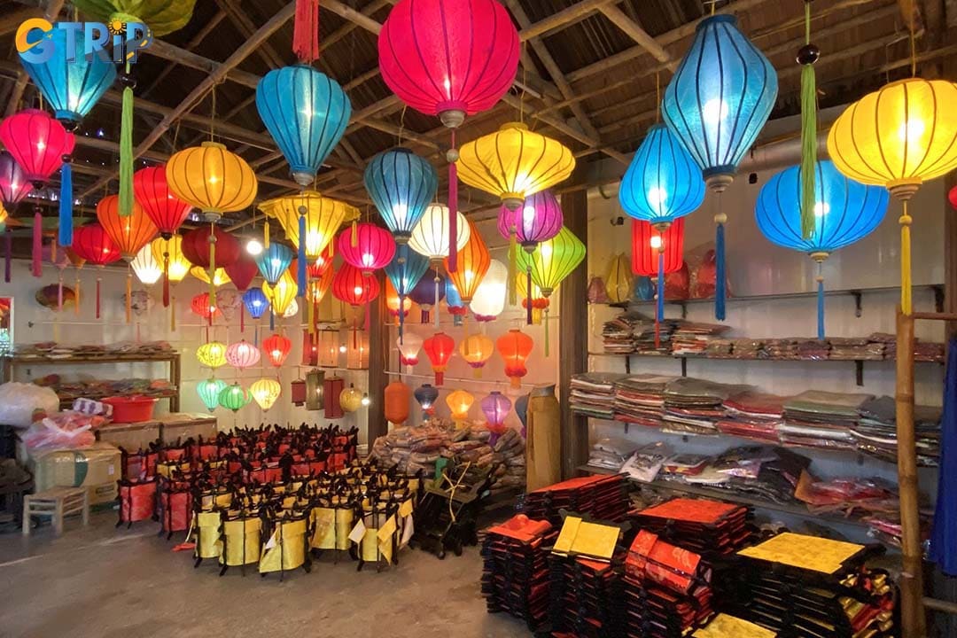 Ha Linh Lantern Making Village is where generations of artisans have perfected the art of creating beautiful lanterns