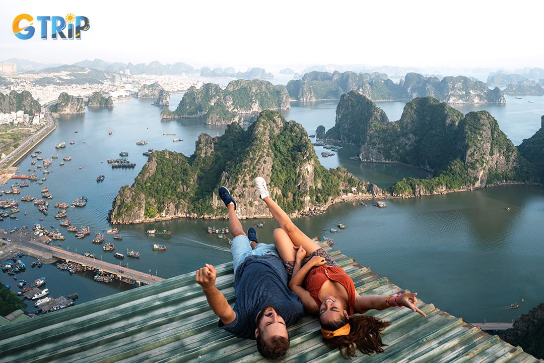 Ha Long Bay is an ideal spot for couples celebrating Valentine’s Day