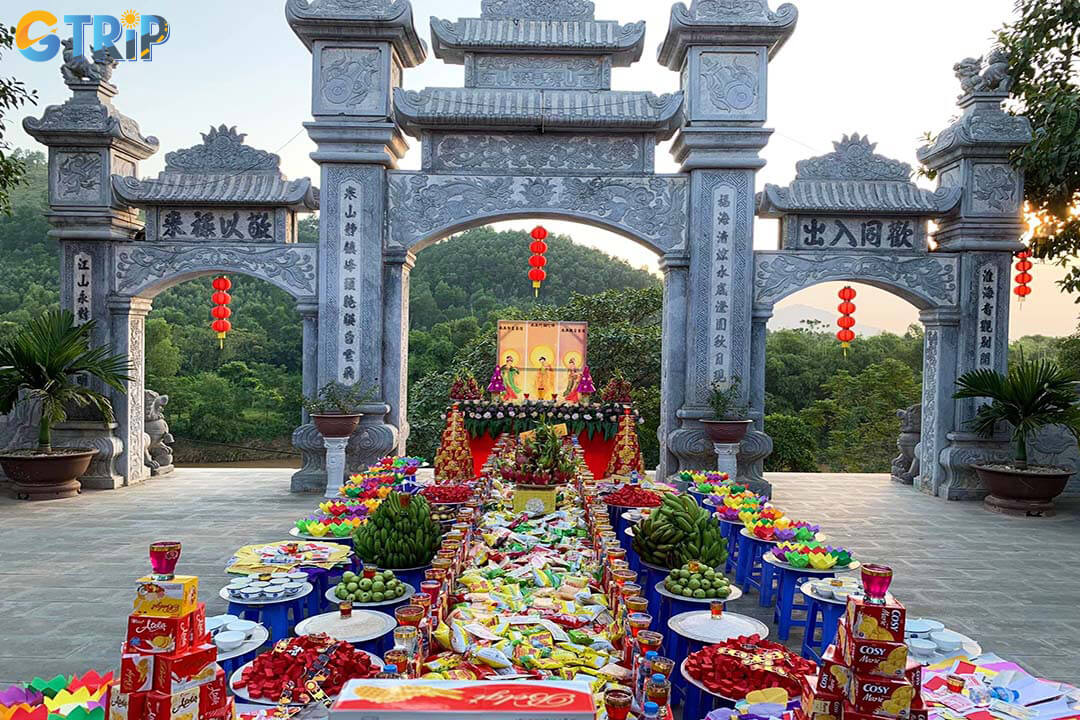 Han Son Festival is a longstanding cultural tradition in Thanh Hoa