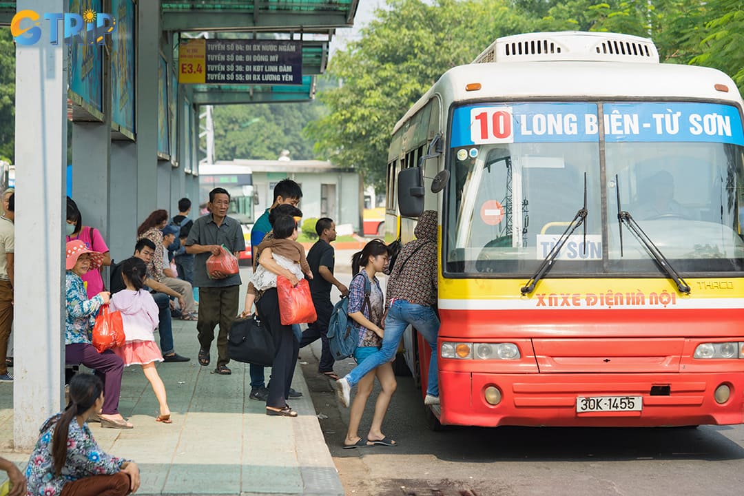 Hanoi is easily accessible via air, rail, and road, serving as Northern Vietnam’s main transportation hub for both domestic and international travelers