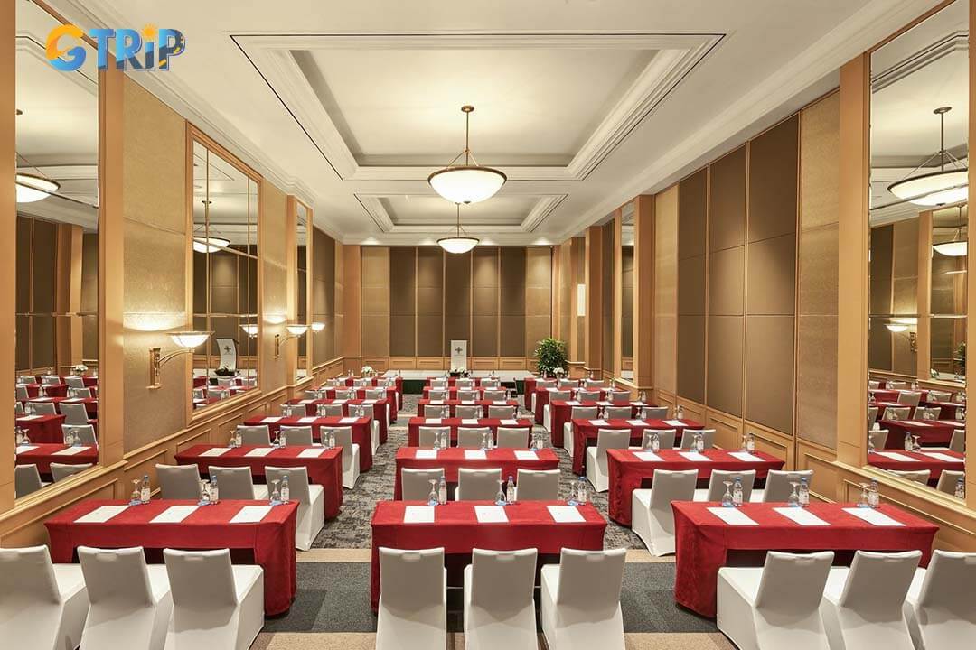 Hanoi offers top-tier meeting venues, from the National Convention Center to luxury hotel boardrooms