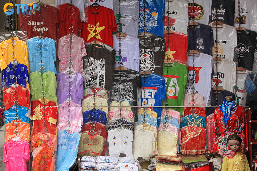 Hanoi-themed t-shirts combine playful design with cultural flair, making them fun, lightweight souvenirs that celebrate the city’s vibrant spirit
