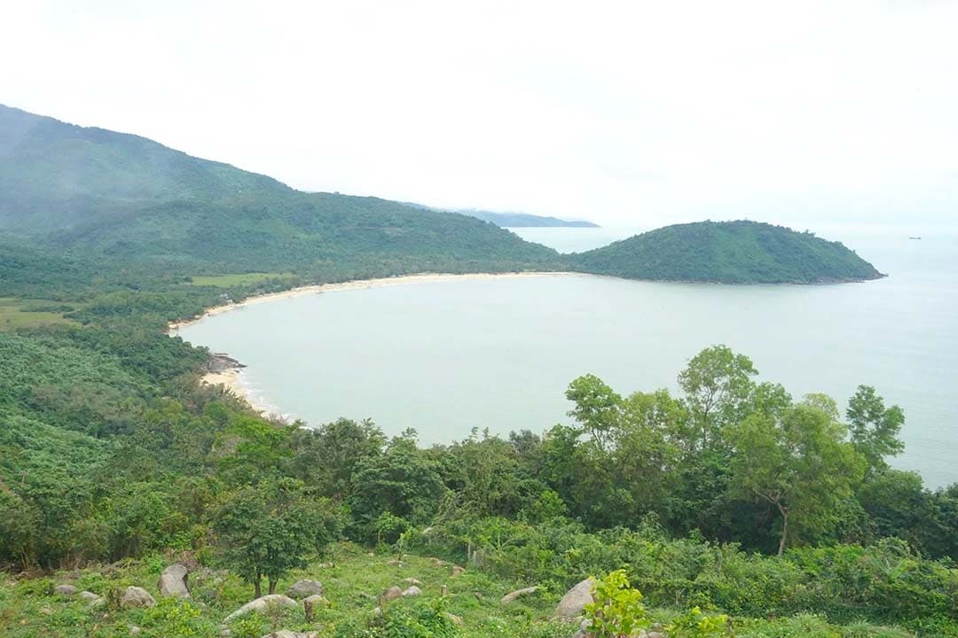 Top 9 Hiking in Da Nang Trails: Scenic Views & Travel Guide