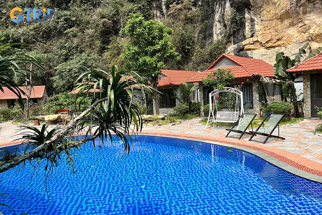 Hoang Long Riverside Homestay offers riverside stays, local cuisine, and comfortable rooms, providing a peaceful retreat with easy access to nearby attractions