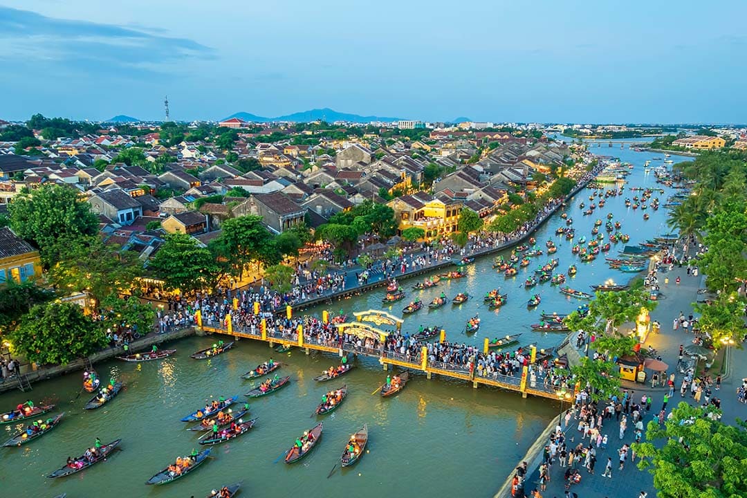 Hoi An Lantern Boat Ride: Ticket Prices, Travel Guide & Things to Do