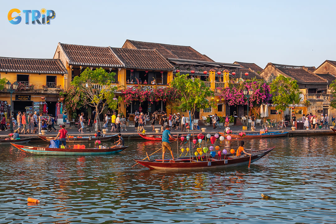 Hoi An offers various transportation solutions tailored for MICE groups