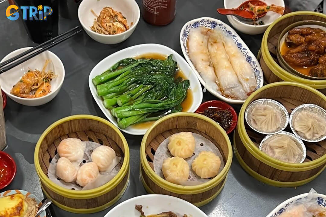 Hua Wu Lou delivers a lively, modern Hong Kong style dim sum experience with a diverse menu and consistently delicious, crowd-pleasing dishes