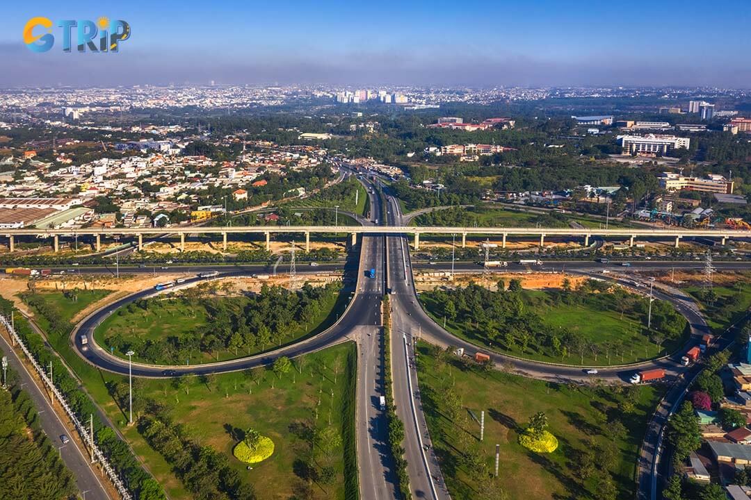 Intersection of 1A national road with Hanoi highway