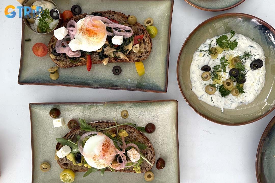 IRINI is a great place for a slower evening Greek meal