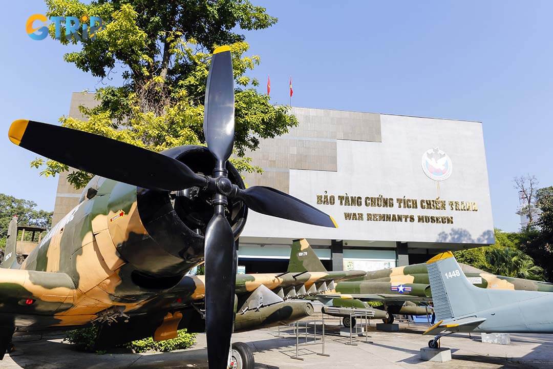 Just minutes from Ben Thanh Market, the War Remnants Museum offers a powerful and sobering look into the lasting impacts of the Vietnam War