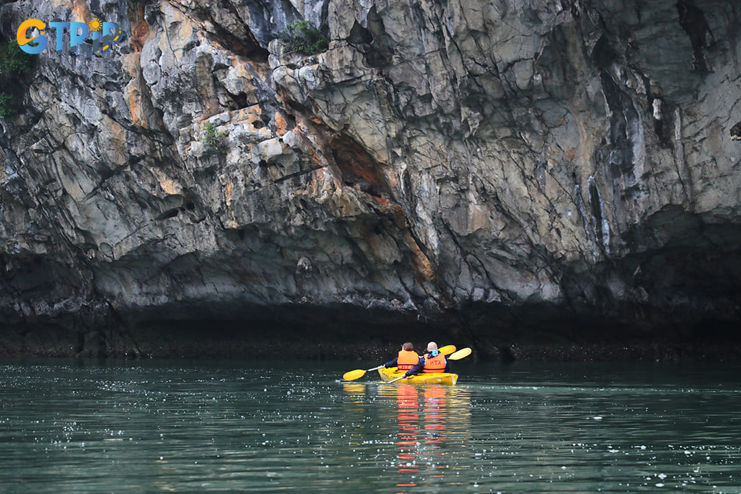 Kayaking in Ha Long Bay in November is a must-try activity