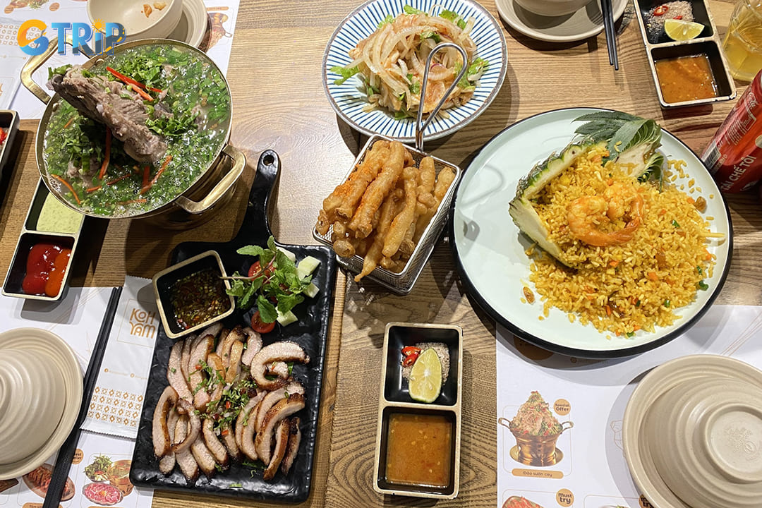 Koh Yam, a leading Thai chain in Hanoi, serves a wide menu from hearty dishes to mango sticky rice in a modern, comfortable setting