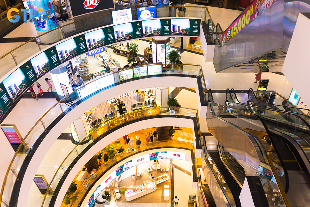 Landmark 81 has established itself as a premier destination for luxury shopping in Ho Chi Minh City