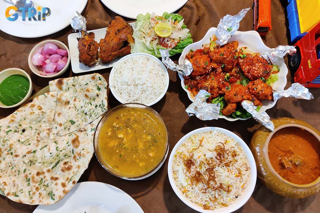 Lazeez Indian Halal Restaurant is one of the most reliable places for authentic Indian food in Da Nang