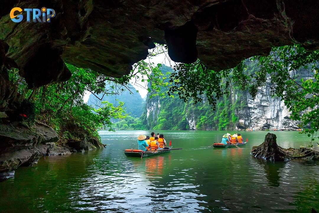 View under Luon Cave