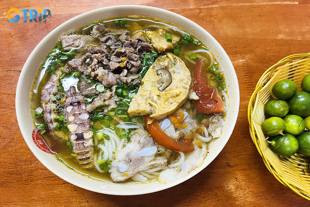 Mantis Shrimp Bun Rieu Tien Huan has earned a devoted following among Hanoi locals and adventurous tourists for its exceptional seafood-focused soup