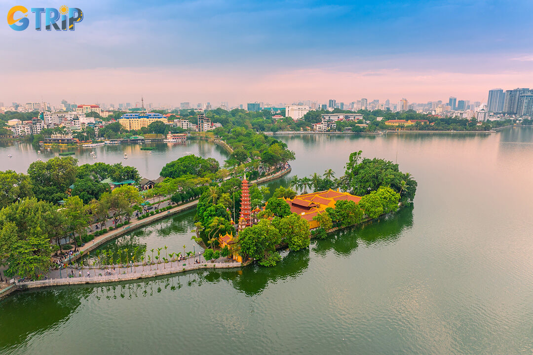 March is a great time to visit Hanoi, with mild weather, little rain, and perfect conditions for exploring the city