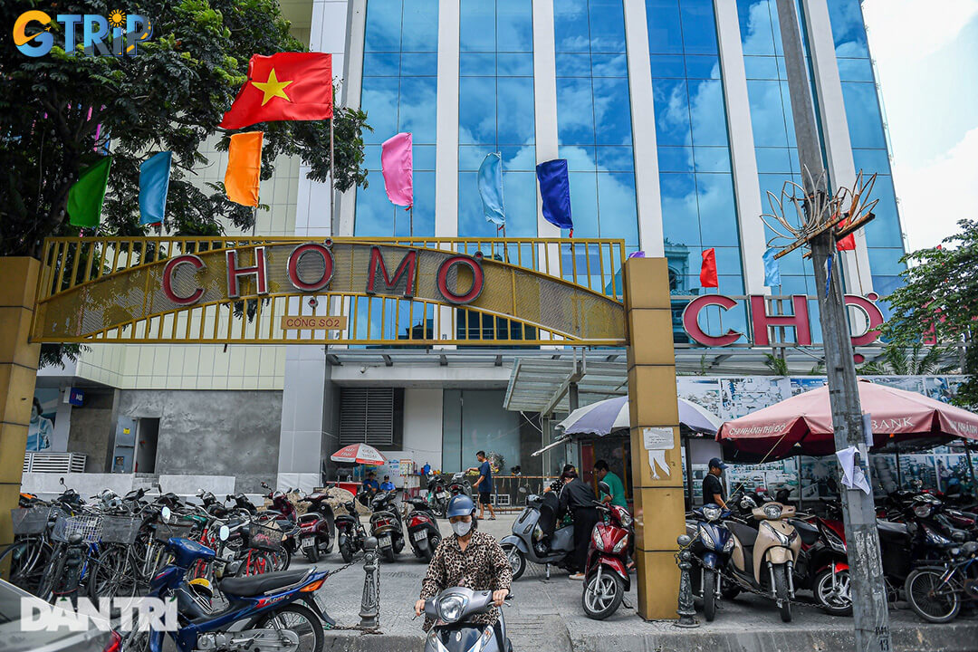 Mo Market offers an authentic slice of Hanoi life, and with a few insider tips, you can make the most of your experience