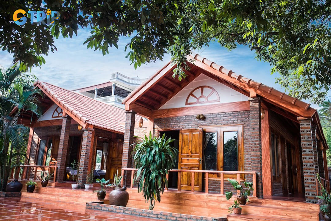 Ninh Binh Mountain View Homestay offers stunning mountain views, comfortable rooms, and easy access to hiking trails, ideal for nature lovers and adventure seekers