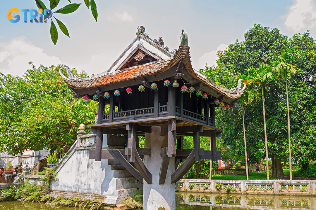 One Pillar Pagoda (Chua Mot Cot) is one of Vietnam's most distinctive Buddhist temples