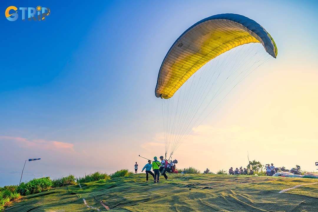 Paragliding in Da Nang is considered safe when conducted with certified operators who follow strict safety protocols
