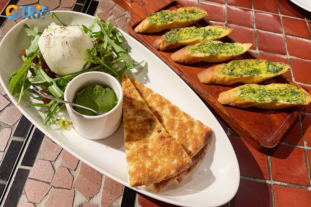 Pasta Fresca in Thao Dien offers fresh, handmade pasta with customizable sauces in a cozy, garden-like setting, making it a favorite for casual Italian dining