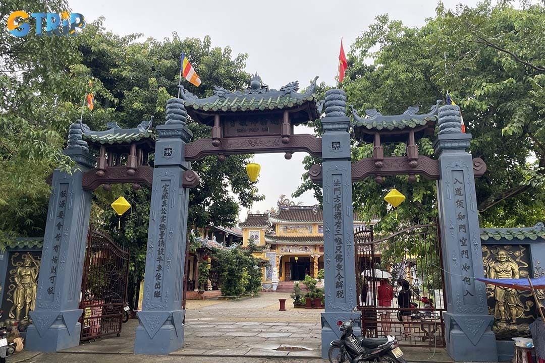 Phap Bao Pagoda offers a serene atmosphere among the bustling Hoi An Ancient Town