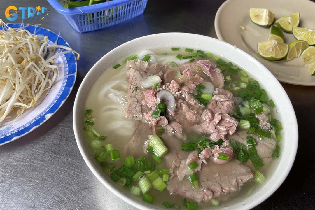 Pho Bac Hai is a traditional Northern-style pho restaurant on Tran Phu Street serving authentic Hanoi flavors 24/7