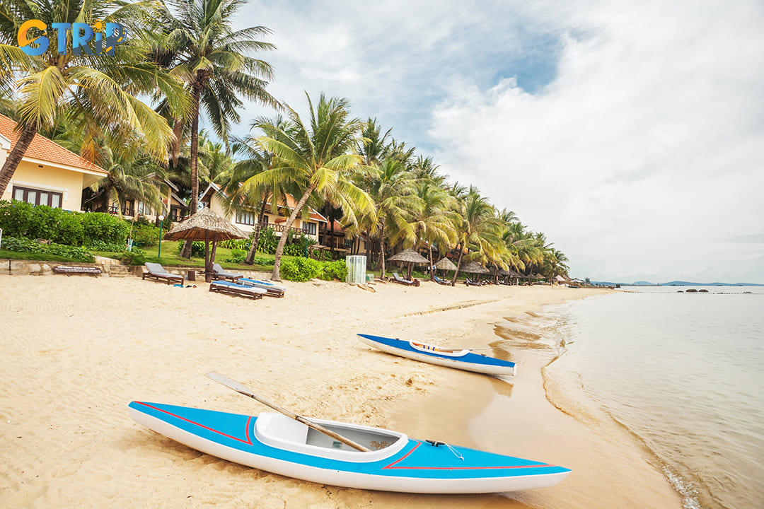 Phu Quoc offers a variety of curated experiences, ensuring a balance of relaxation, adventure, and cultural immersion