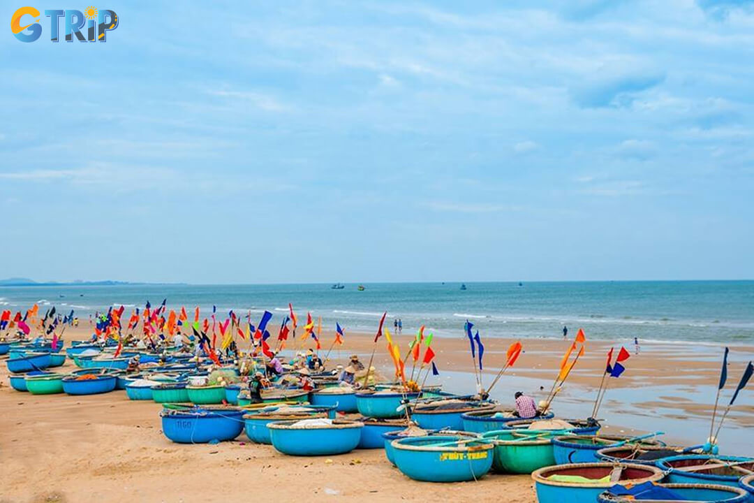 Phuoc Hai Beach is a peaceful fishing-village shoreline where calm waters, soft sand, and fresh local seafood offer an authentic and relaxing coastal experience