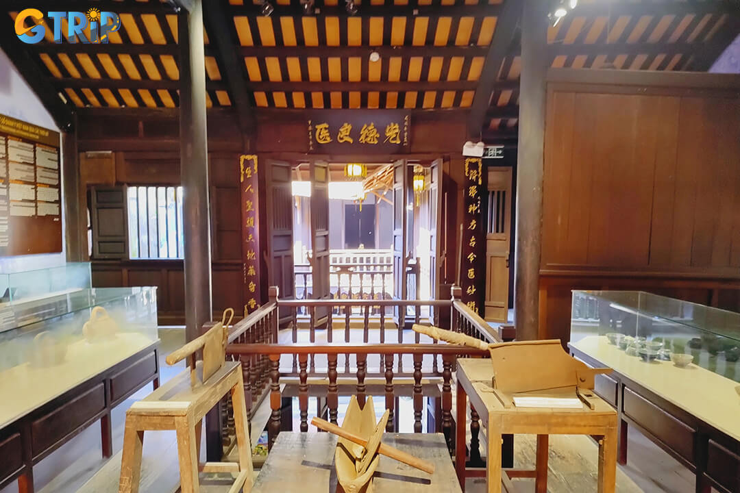 Plan by noting the museum’s schedule, following photography and safety rules, and preparing comfortable attire and cash for a smooth visit