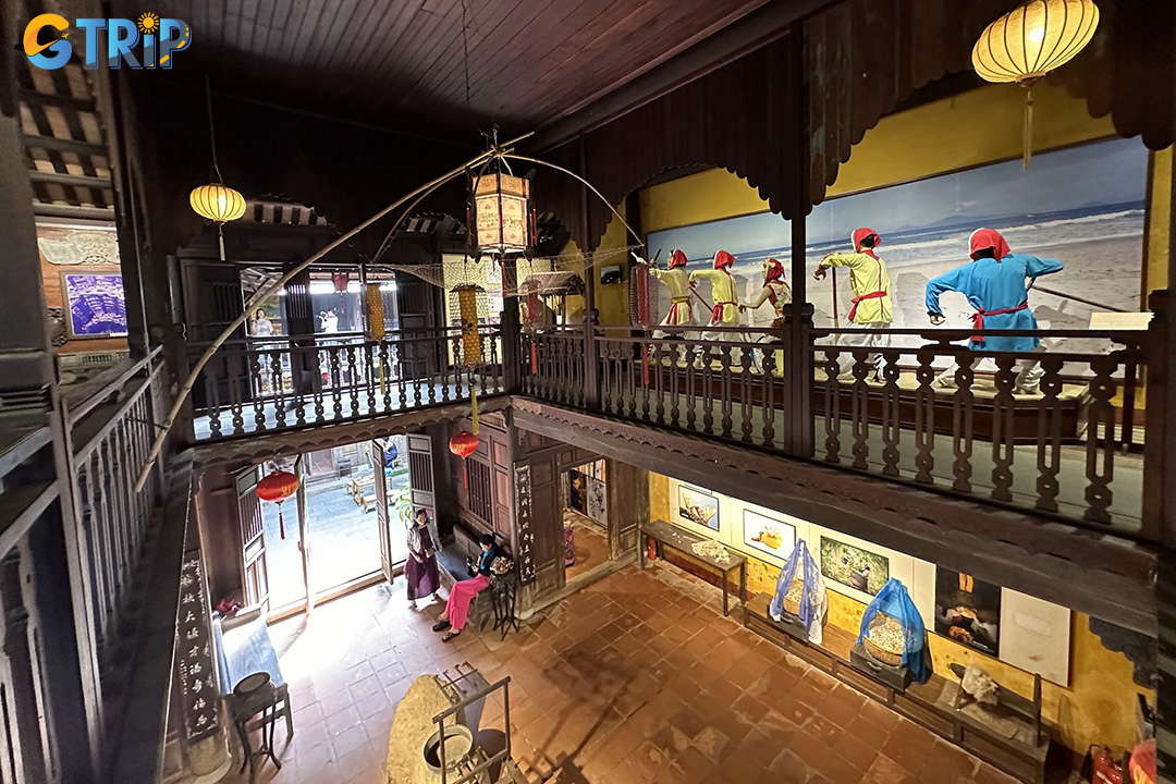 Plan by purchasing the combo ticket, wearing comfortable shoes, respecting the heritage space, and bringing a camera to fully enjoy your museum visit