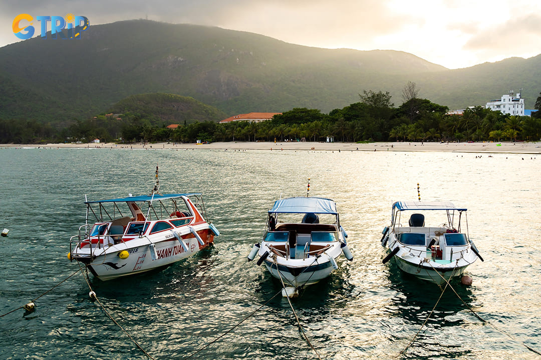 Private yacht cruises around the pristine waters of Con Dao offer an upscale reward for outstanding performance