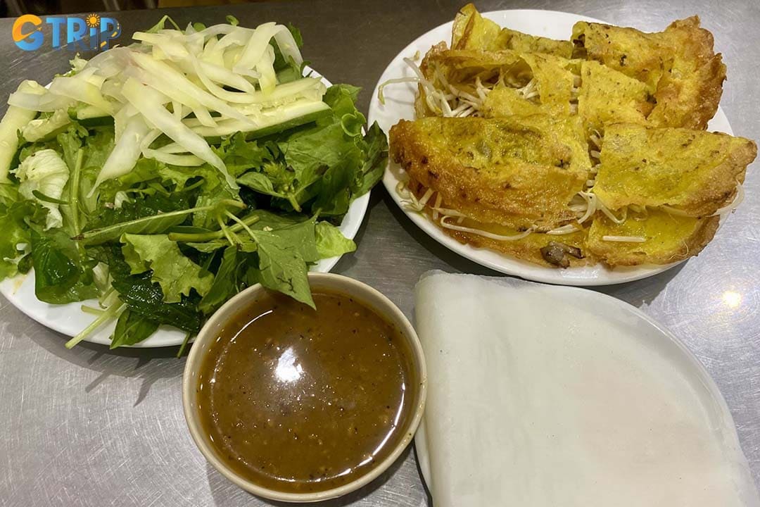 Quan Chay Thien Duyen offers budget friendly vegetarian food menu