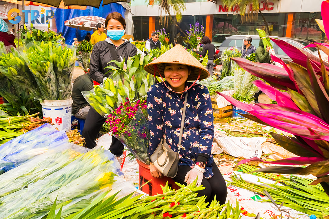 Quang Ba Flower Market presents photographers with an endless canvas of vibrant colors