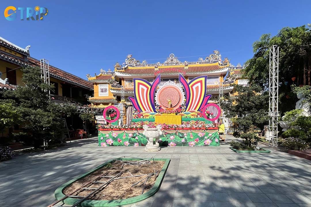 Remember practical tips to have a good trip to Phap Bao Pagoda Hoi An