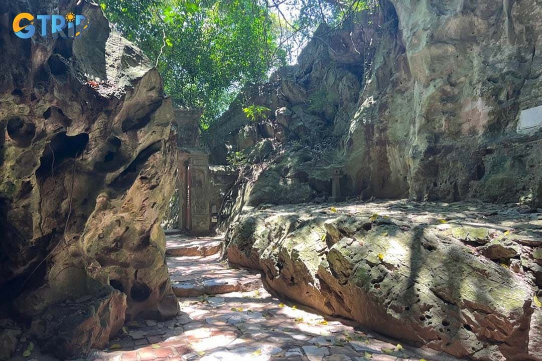 Remember practical tips to have a nice trip to the Hoa Nghiem Cave