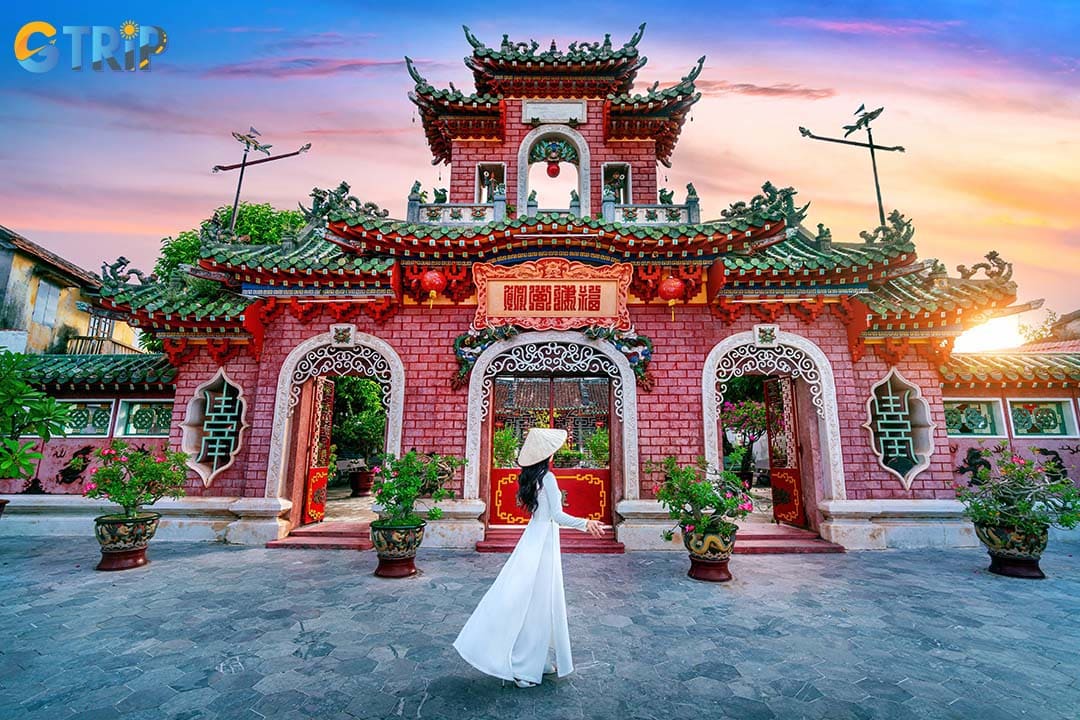Remember practical tips to have a wonderful visit to the Fujian Assembly Hall in Hoi An