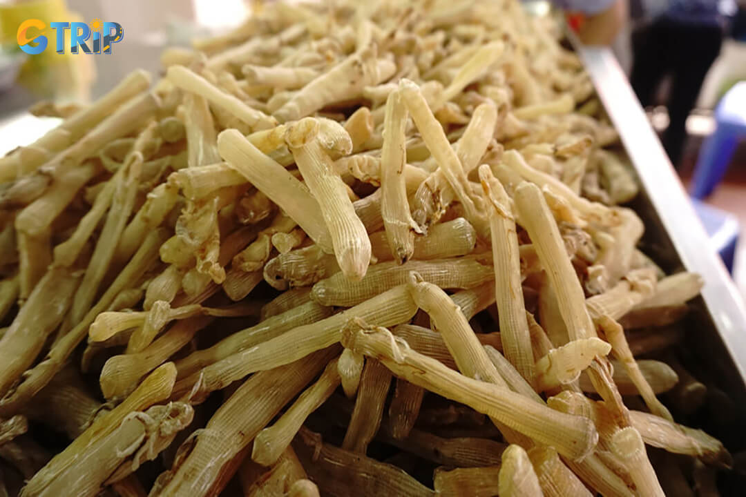 Sa sung is a local specialty in Bai Chay